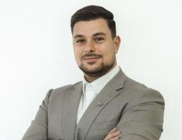 Agent Salvatore De Netto