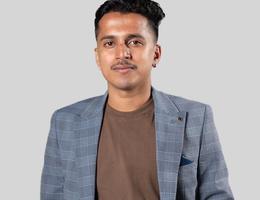 العميل Sandesh Parayil