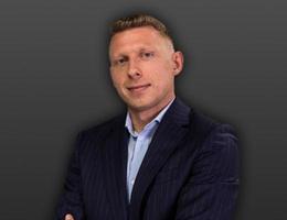 Agent Lewis Lister