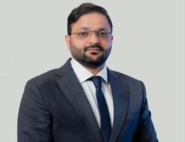 العميل Amir Yousaf