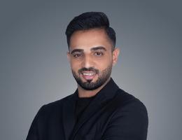 العميل Muhammad Hamza Kayani