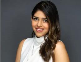 العميل Kirtika Lakhwani
