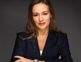 Agent Anna Yani