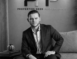 Agent Tobias Kramer
