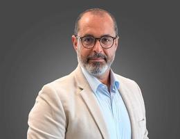العميل Faissal Abi Rafeh