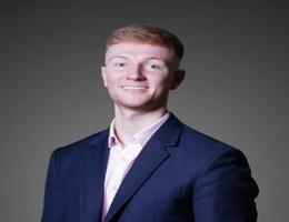 العميل Bradley Bennett