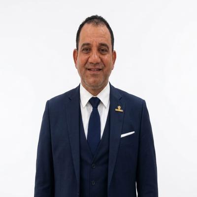العميل Naseer Elthomi