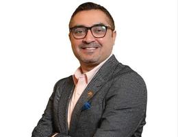 العميل Raja Ameen Sarwar