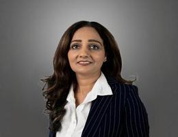 Agent Stella Malik