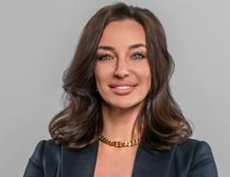 العميل Yana Blinova