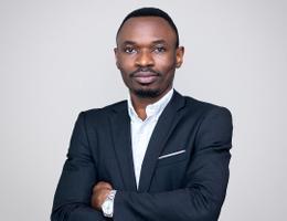 العميل Daniel Kyambadde