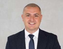 العميل William Papadopoulos