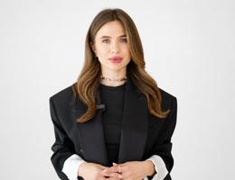العميل Yuliia Burdiak