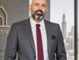 Agent Neill Farkhondeh