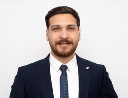 العميل Bassel Jarwa
