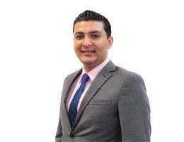 العميل Ashok Giri