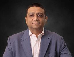 العميل Dhiraj Rajesh Jogani