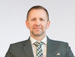 العميل Jamie Holland