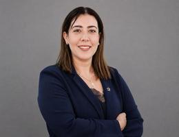 Agent Nevart Sabri