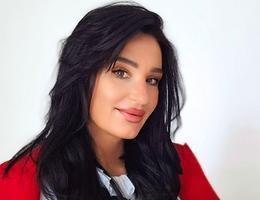Agent Iryna Reznichenko
