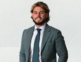 Agent Alisdair Hazel