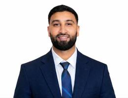 العميل Harris Nadim