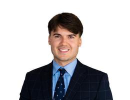 العميل Zachary Robertson
