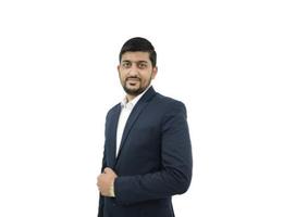 العميل Raja  Muhammad Nazim