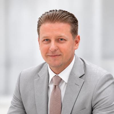 العميل Aleksei Sukmanov