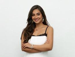 العميل Zeinab Khorrami