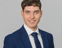 العميل Jamie Lambros