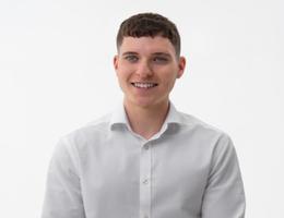 العميل Jamie Lambros