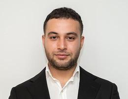 العميل Shayan Eslami Perharati