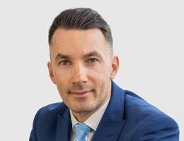 Agent James Yallop