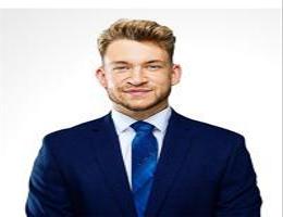 Agent Dean Grainger