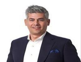 العميل Joerg Schofer
