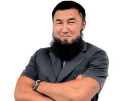 العميل Kanat Alchibekov