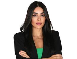 Agent Yasmina Esfandiari