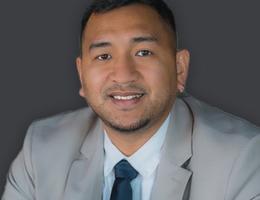 Agent Mike Carandang