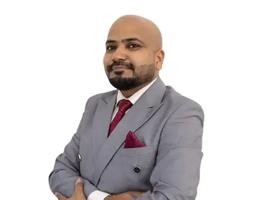 العميل Nauman Hashmi