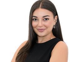 Agent Parvin Mammadova
