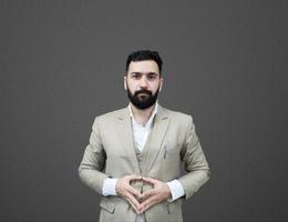 Agent MAAZ  HUSSAIN