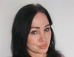العميل Daniela Teresa
