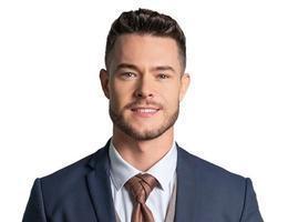 العميل Kyle Giusti
