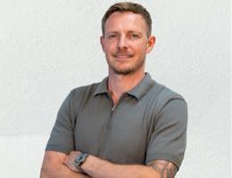 Agent Steven Campbell