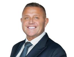 العميل Glen Neilson