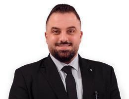 العميل Ahmad Ali