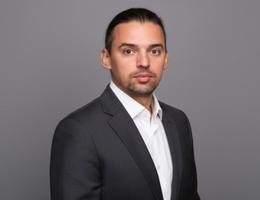 العميل Valentin Grogol
