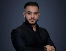 العميل Zunair Yousuf