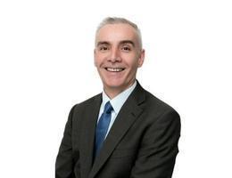 Agent Simon Mackey